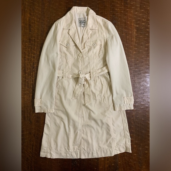 VTG Krizia Jeans Size US 8 Cream Color Single Breasted Trench Coat - Picture 12 of 12
